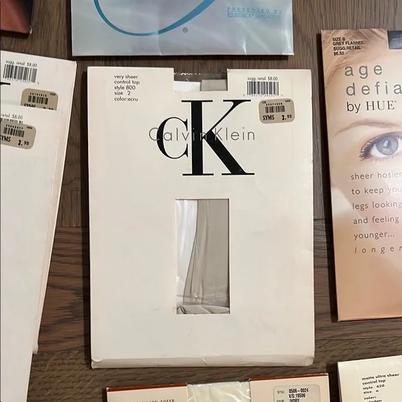 Extensive panty hose Collection in Black, White, and Beige and other colors - Picture 8 of 10